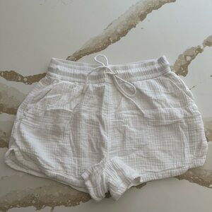 White Women's Summer Muslin Linen Shorts